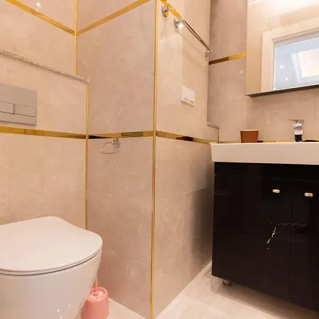 Apartment Современная Квартира В Жк Yekta Trade Center, A Block Mahmutlar