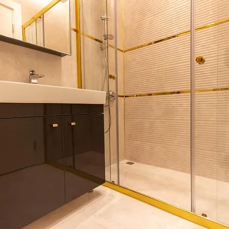 Современная Квартира В Жк Yekta Trade Center, A Block Apartment *